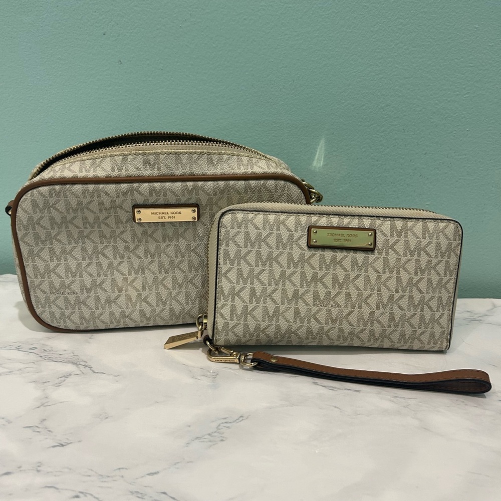 Michael Kors Cream and Brown Crossbody Bag Set
